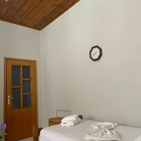 Cozy House In The City Center *